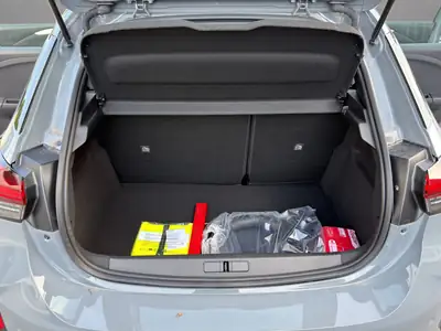 Opel Corsa e GS — Électrique 156 ch, quasi neuve avec garantie constructeur — Miniature 21