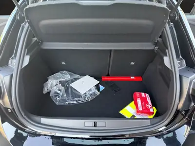 Opel Corsa e GS 51 kWh — Électrique performante, quasi-neuve avec garantie constructeur — Miniature 11
