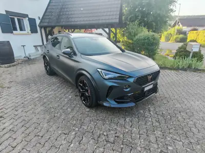 CUPRA Formentor 2.5 TSI VZ5 4Drive — SUV haute performance, 84 000 km seulement — vue extérieure