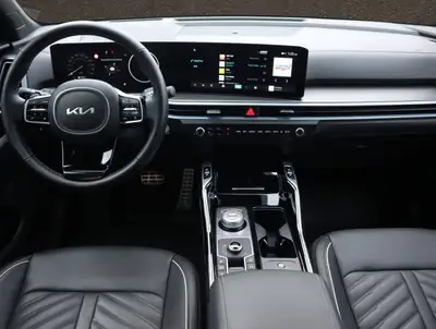 Kia Sorento 2.2 SmartD Platinum — 7 places, diesel efficient, panoramique et cuir — Miniature 7