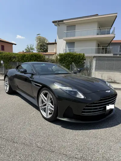 Aston Martin DB12 4.0 V8 Bi-Turbo — Coupé britannique haute performance, 7250 km — dettaglio