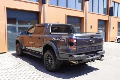 Ford Ranger Raptor 3.0 EcoBoost 4×4 — Pick-up haute performance, 1ère main, équipé Pro — Miniature 10