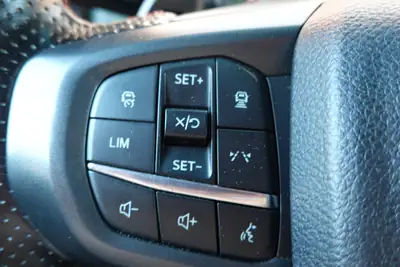 Ford Ranger Raptor 3.0 EcoBoost 4×4 — Pick-up haute performance, 1ère main, équipé Pro — Miniature 14