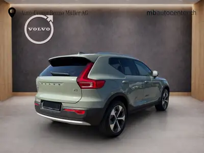 Volvo XC40 2.0 B3 MH XCITE — Hybride léger, 25 000 km seulement — tableau de bord