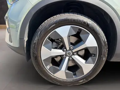 Volvo XC40 2.0 B3 MH XCITE — Hybride léger, 25 000 km seulement — Miniature 21