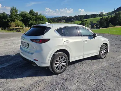 Mazda CX-5 2.5 Takumi AWD — SUV hybride essence, 30000 km, traction intégrale — côté