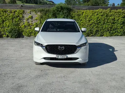 Mazda CX-5 2.5 Takumi AWD — SUV hybride essence, 30000 km, traction intégrale — intérieur