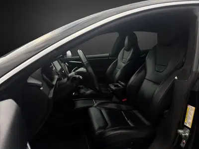 Tesla Model S 75 — Berline électrique haute performance, 388 ch, facelift 2017 — Miniature 7