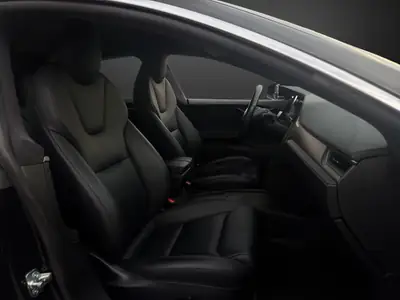Tesla Model S Performance Ludicrous 795 PS — Berline électrique haute performance 4x4 — Miniature 9