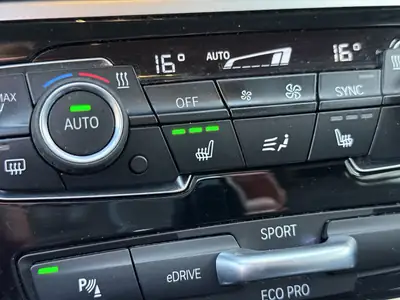 BMW 225xe Active Tourer — Monospace hybride rechargeable, technologie premium et faible consommation — Miniature 28
