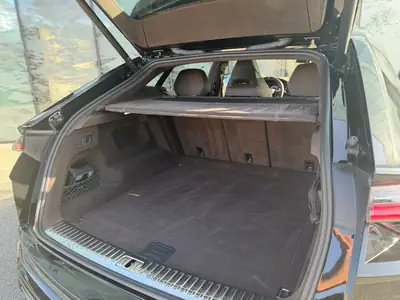 Lamborghini Urus 4.0 MY2022 — SUV haute performance, 650 ch, kilométrage modéré — Miniatura 12