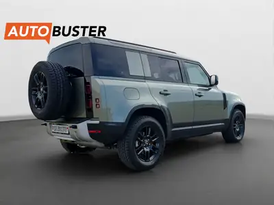Land Rover Defender 110 3.0 D I6 250 — Le SUV 7 places robuste et équipé — Innenraum
