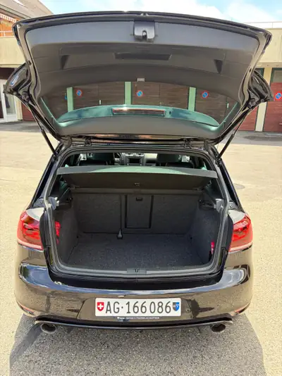VW Golf 2.0 TSI GTI DSG — Sportive mythique, 210 ch et boîte auto — Thumbnail 11