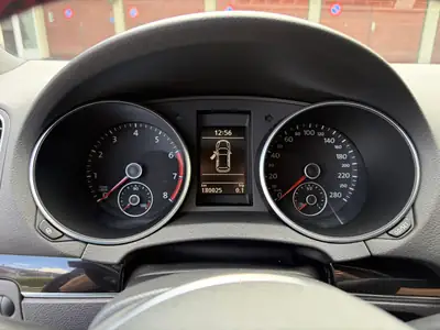 VW Golf 2.0 TSI GTI DSG — Sportive mythique, 210 ch et boîte auto — Thumbnail 14