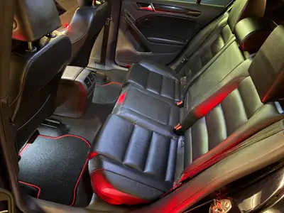 VW Golf 2.0 TSI GTI DSG — Sportive mythique, 210 ch et boîte auto — Thumbnail 16