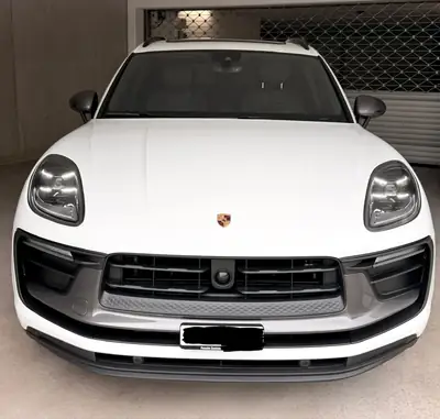 Porsche Macan T PDK 2024 — SUV sportif, 27 500 km, garantie constructeur — Innenraum