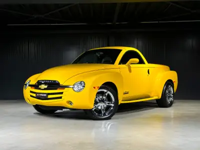Chevrolet SSR Roadster V8 — Cabriolet américain 396 ch, moteur Corvette LSV8 — vista posteriore