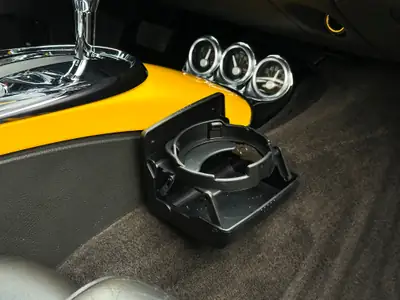 Chevrolet SSR Roadster V8 — Cabriolet américain 396 ch, moteur Corvette LSV8 — Miniatura 21