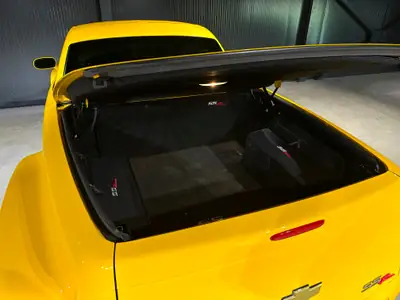Chevrolet SSR Roadster V8 — Cabriolet américain 396 ch, moteur Corvette LSV8 — Miniatura 22