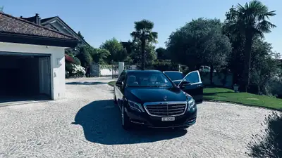 Mercedes-Maybach S 500 4MATIC — Berline de prestige, moteur V8 455 ch, kilométrage exceptionnel — Detail