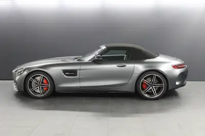 Mercedes-AMG GT C Cabriolet 2019 — Roadster sportif 557 ch, très peu roulé — side view