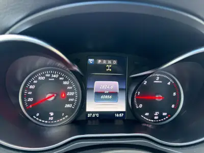 Mercedes-Benz X 350 d 4MATIC — Pickup premium diesel, 4x4 intégral et garantie constructeur — Miniature 9