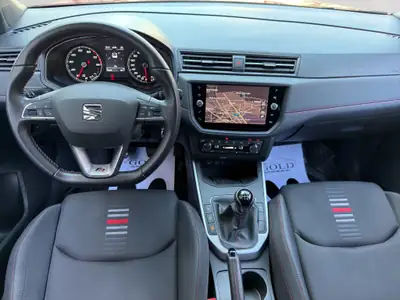 SEAT Arona 1.0 TSI Eco — SUV urbain économe, sans accident, MFK 05.2025 — arrière