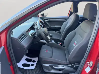 SEAT Arona 1.0 TSI Eco — SUV urbain économe, sans accident, MFK 05.2025 — Miniature 9
