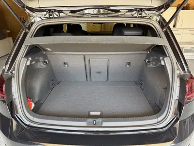 VW Golf 2.0 TSI R 310 DSG 4motion — Performance maximale, première main suisse — détail