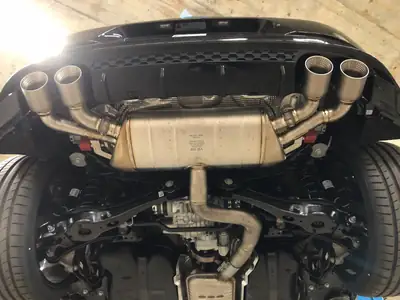 VW Golf 2.0 TSI R 310 DSG 4motion — Performance maximale, première main suisse — Miniature 7