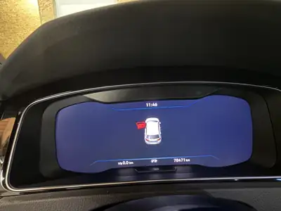VW Golf 2.0 TSI R 310 DSG 4motion — Performance maximale, première main suisse — Miniature 8