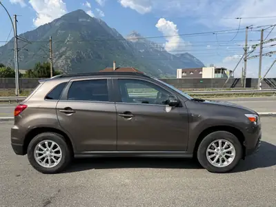 Mitsubishi ASX 1.8 DID Intense 4WD — SUV compact fiable, 47 300 km, 2 jeux de roues — cruscotto
