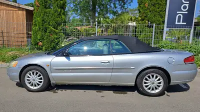 Chrysler Sebring 2.7 V6 24V — Cabriolet dynamique, moteur puissant et sans sinistre — Seitenansicht