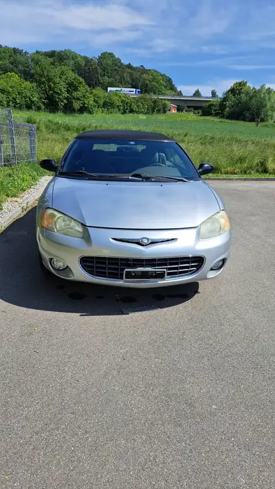 Chrysler Sebring 2.7 V6 24V — Cabriolet dynamique, moteur puissant et sans sinistre — Außenansicht