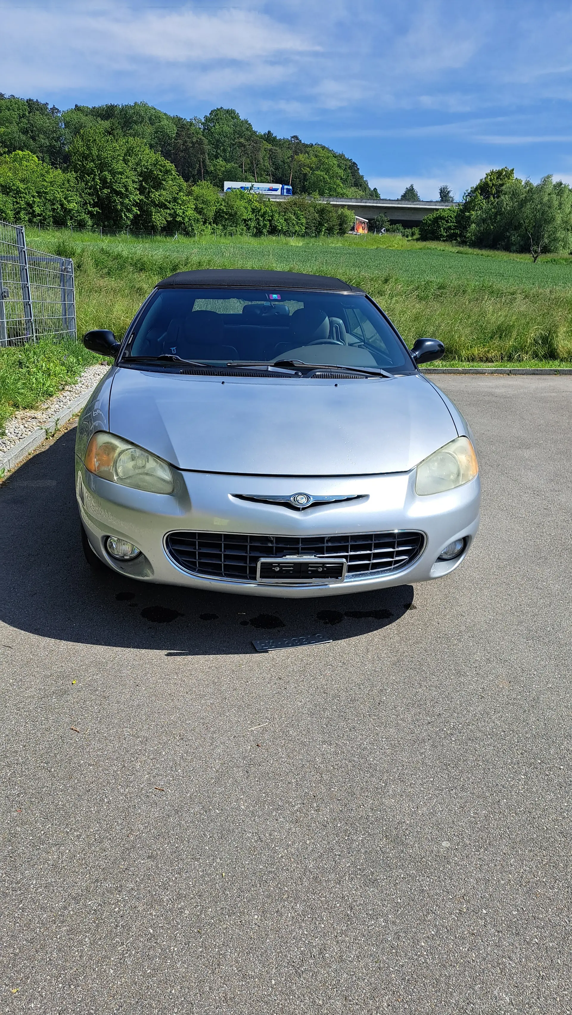 Chrysler Sebring 2.7 V6 24V — Cabriolet dynamique, moteur puissant et sans sinistre