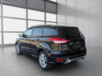 Ford Kuga 2.0 TDCi Carving 4WD — SUV robuste, traction intégrale et consommation maîtrisée — tableau de bord