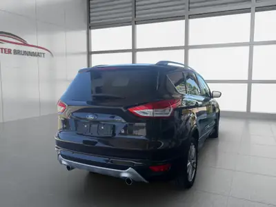 Ford Kuga 2.0 TDCi Carving 4WD — SUV robuste, traction intégrale et consommation maîtrisée — Miniature 7