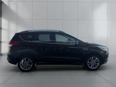 Ford Kuga 2.0 TDCi Carving 4WD — SUV robuste, traction intégrale et consommation maîtrisée — Miniature 8