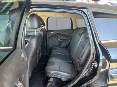Ford Kuga 2.0 TDCi Carving 4WD — SUV robuste, traction intégrale et consommation maîtrisée — Miniature 12