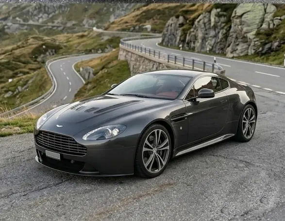 Aston Martin V12 Vantage 6.0 — Coupé sportif 516 ch, historique complet Aston Martin