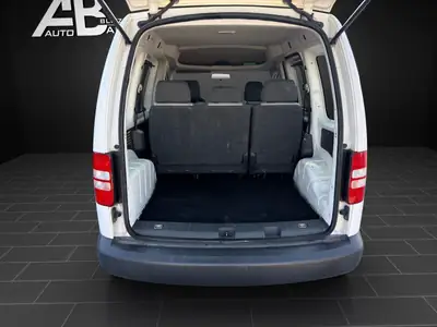VW Caddy 1.2 TSI Entry — Utilitaire compact fiable, fraîchement révisé — Miniature 13