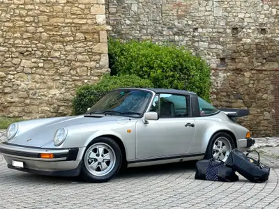 Porsche 911 SC 3.0 Targa 1982 — Icône des années 80, Oldtimer authentique — Miniature 14