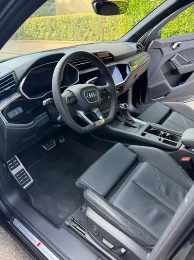 Audi Q3 Sportback 2.0 40 TDI S line — SUV coupé diesel performant, 15'300 km — cruscotto