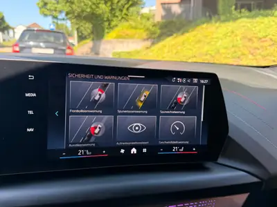 BMW 120d M Sport Steptronic — Berline dynamique, modèle 2024, très faible kilométrage — Miniatur 13