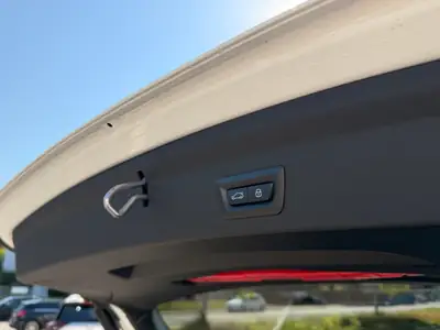 BMW 120d M Sport Steptronic — Berline dynamique, modèle 2024, très faible kilométrage — Miniatur 16