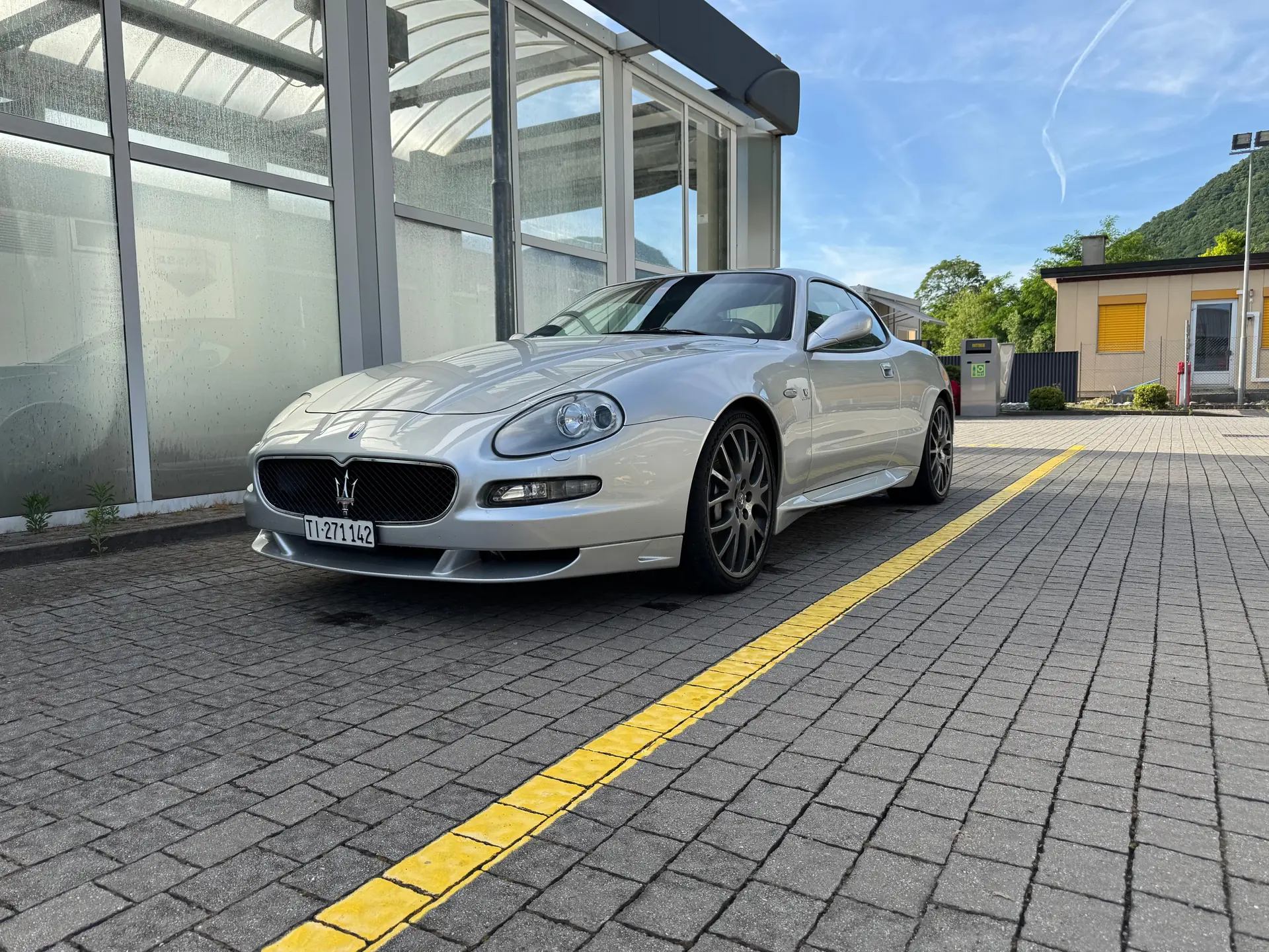 Maserati GranSport 4.2 V8 — Coupé sportif italien, 51'000 km seulement