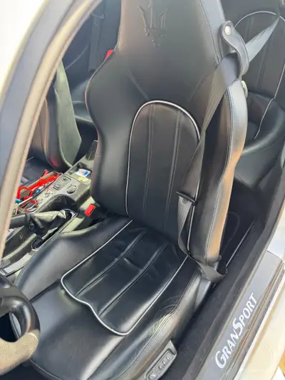 Maserati GranSport 4.2 V8 — Coupé sportif italien, 51'000 km seulement — Miniatur 7