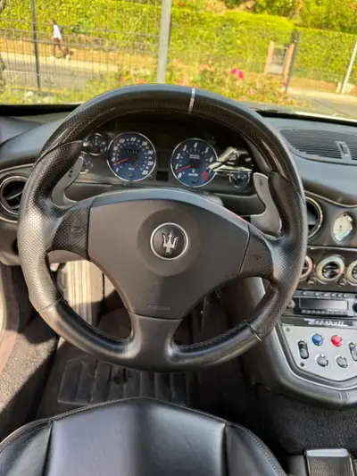 Maserati GranSport 4.2 V8 — Coupé sportif italien, 51'000 km seulement — Miniatur 13