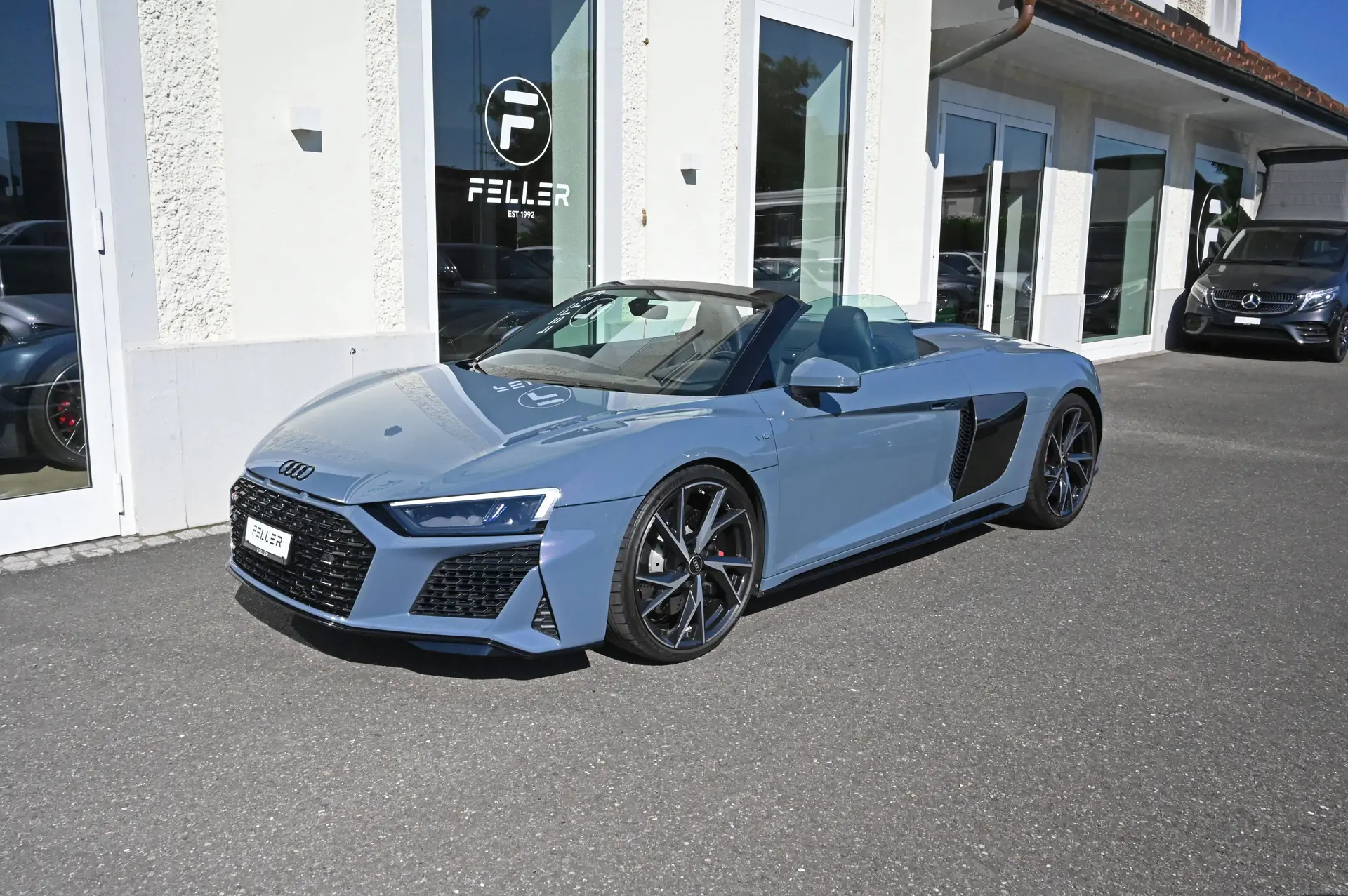 Audi R8 Spyder RWD S-Tronic — Superbe cabriolet 540 ch, 15'000 km seulement