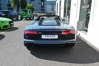 Audi R8 Spyder RWD S-Tronic — Superbe cabriolet 540 ch, 15'000 km seulement — Miniature 8